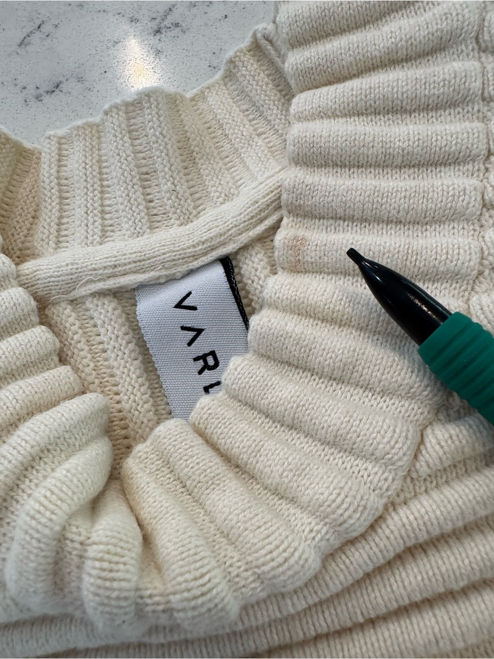 Varley Talbert Sweater Ivory Size XS for Anthropologie ribbed with side zippers - Picture 9 of 9